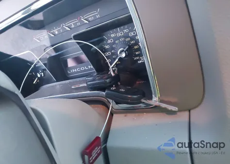 2013 Lincoln Navigator from USA, damaged, VIN 5LMJJ2H55DEL06223